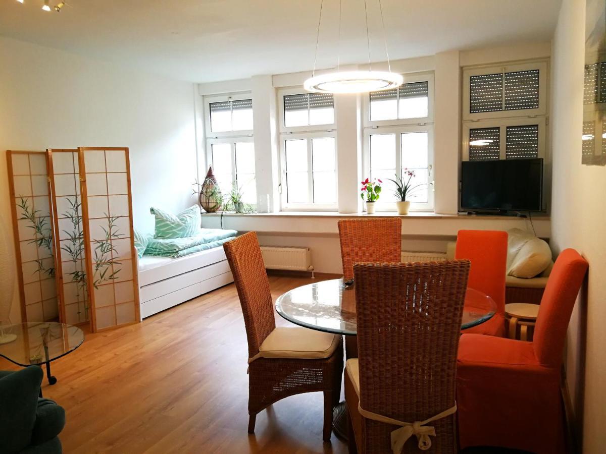 Next To Central-station, Fair 10min * Nürnberg