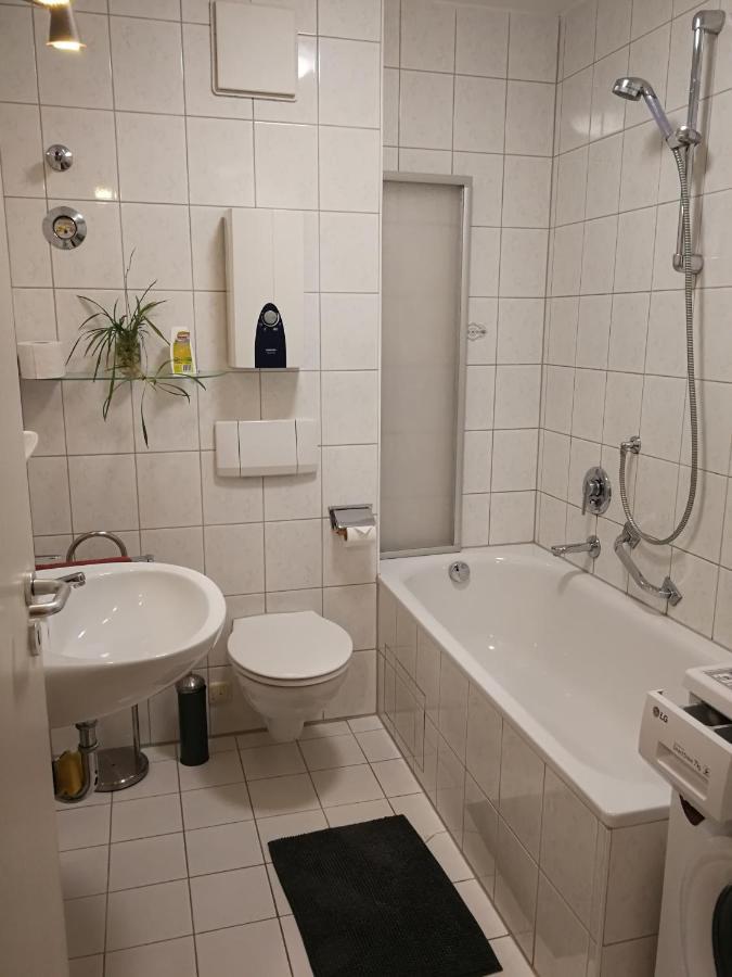 Next To Central-station, Fair 10min * Nuremberg